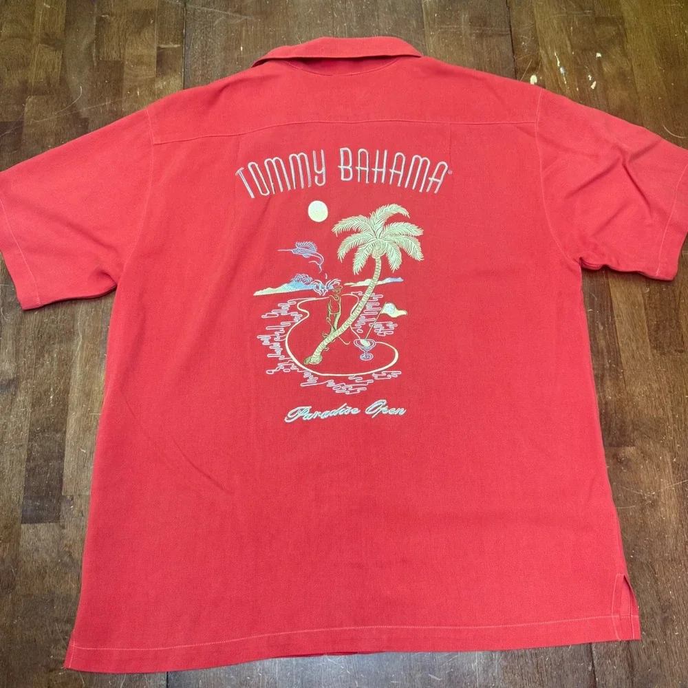 Tommy Bahama‎ Button Up Shirt Mens L Red Silk Paradise Open Golf Embroidered
